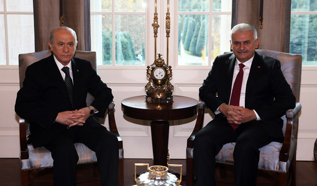 Meclis'te sürpriz görüşme