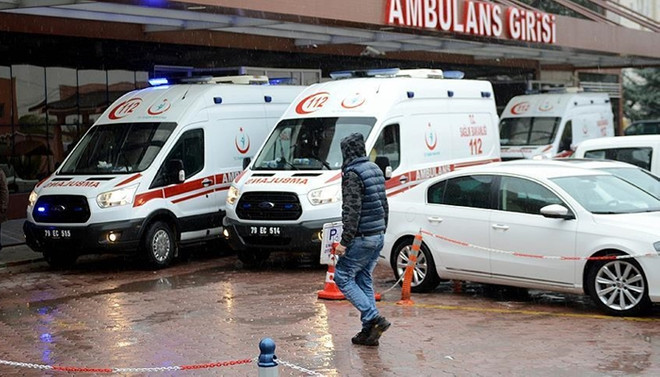 Karakola saldırı: 5 polis yaralı