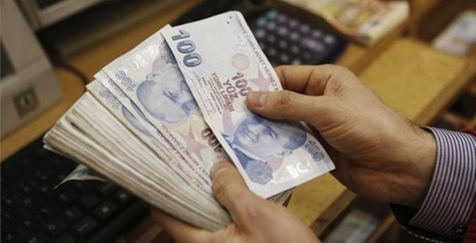 Hazine nakit dengesi 30 milyar 50 milyon lira açık verdi