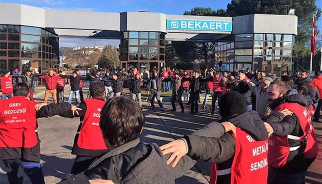 Bekaert'te işçiler greve çıktı