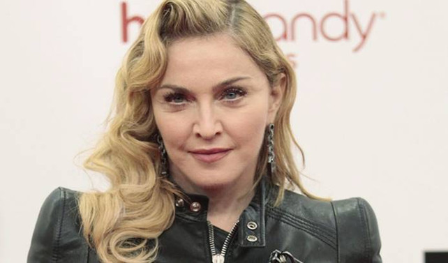 Madonna, Türk tasarımı yüzüğü nasıl taktı?