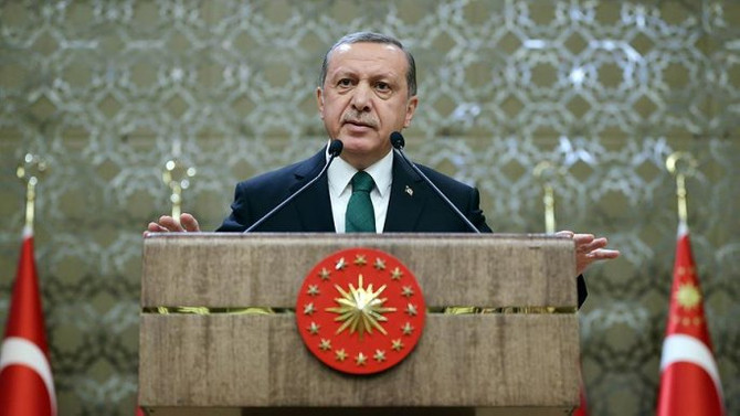 'FETÖ ve DAİŞ gibi örgütlere karşı uyanık olmak zorundayız'