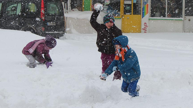 İstanbul ve 19 ilde kar tatili