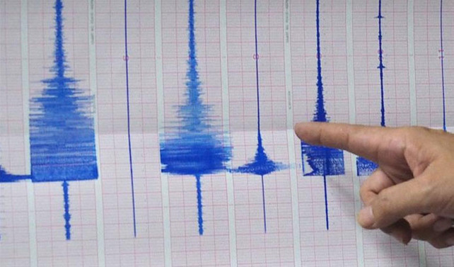 Filipinler'de 6,9 büyüklüğünde deprem