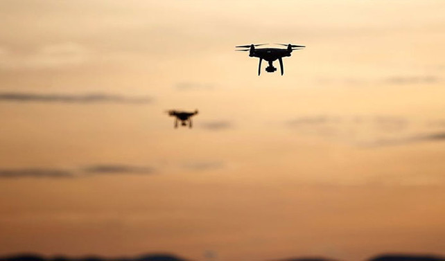 Pentagon'dan 'mikro drone sürüsü' testi