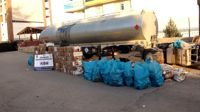 900 bin paket kaçak sigara ele geçirildi