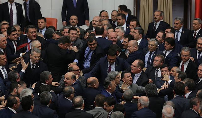 Meclis'te arbede yaşandı
