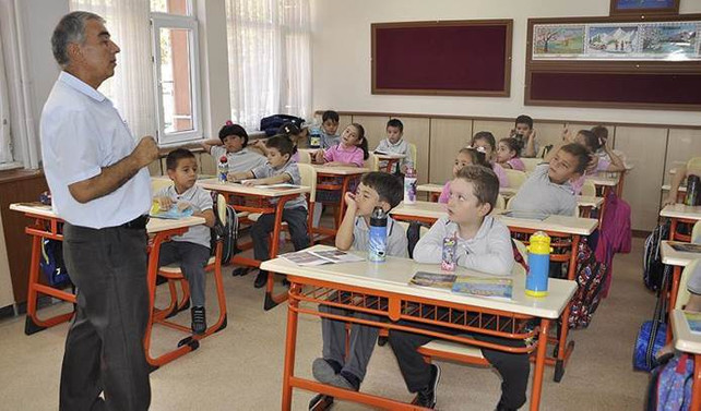 Yeni müfredat taslağı görüşe açıldı