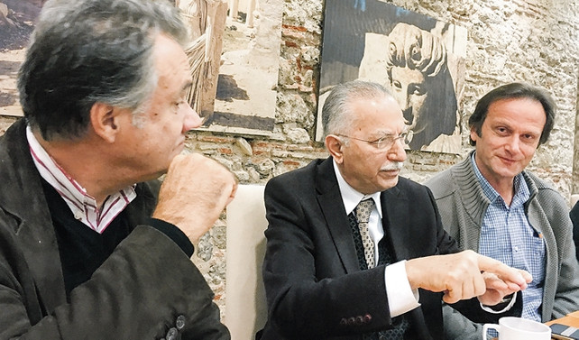 Osmanli Da Kadin Koleksiyonerler Dunya Kitap Haberleri