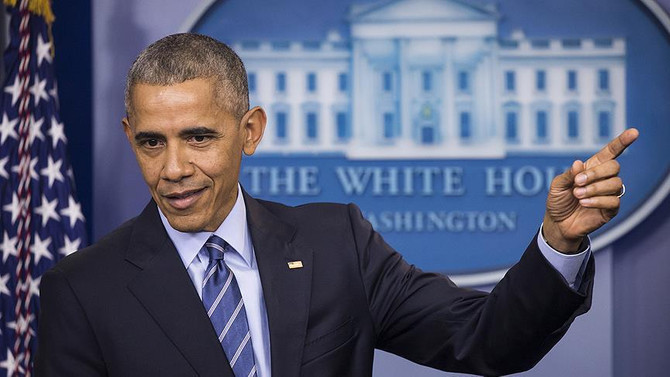 Obama, Chelsea Manning’i affetti