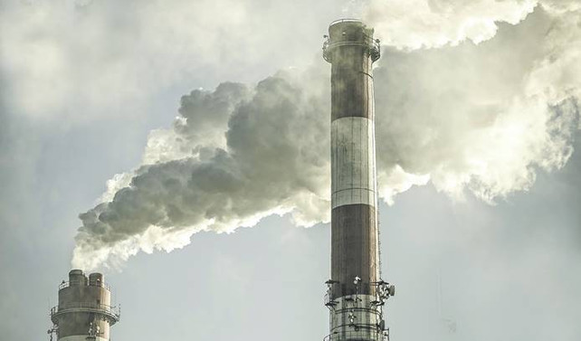 'Plansız enerji yatırımları geleceği ipotek altına alıyor'