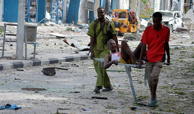 Mogadişu'da bombalı saldırı: 12 ölü