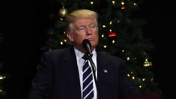 Trump mülteci planını savundu