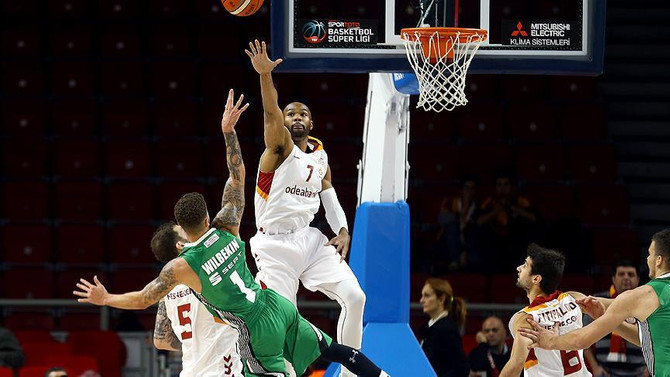 Darüşşafaka Doğuş, Galatasaray'ı mağlup etti