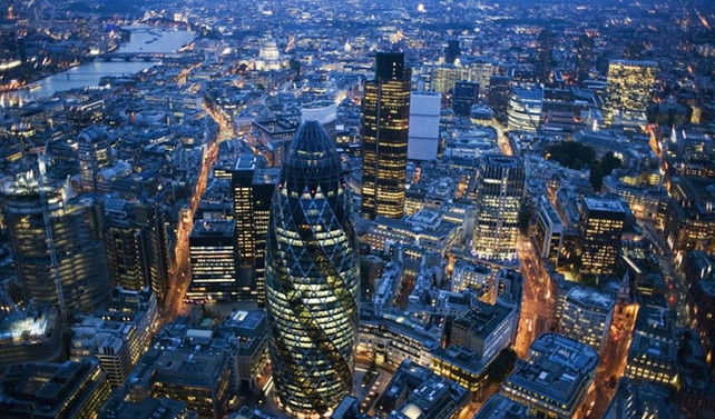 Brexit sonrası pay kapma yarışı