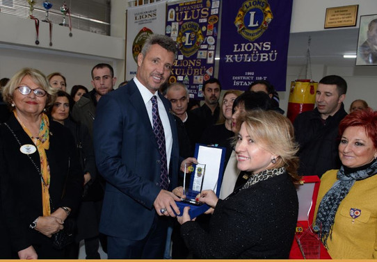 Engelsiz Akademi Spor Salonu açıldı