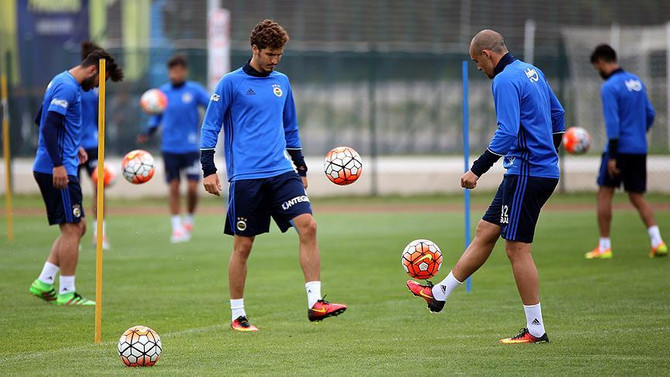 Fenerbahce De Antalya Kampi Basliyor Spor Haberleri