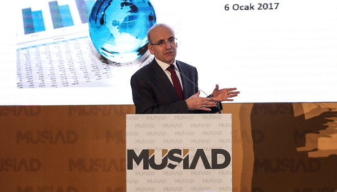 Şimşek: Şirketlerin kur riski için tedbirleri değerlendiriyoruz