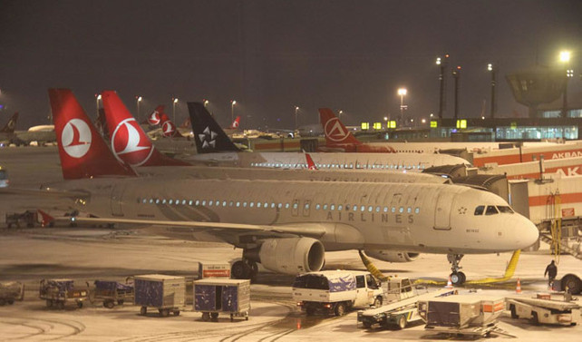 9'u hariç tüm seferler durduruldu