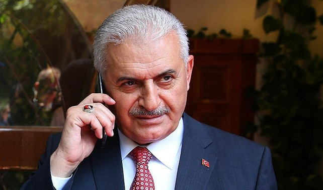 Yıldırım, Başika kampındaki askerlerle telefonda görüştü
