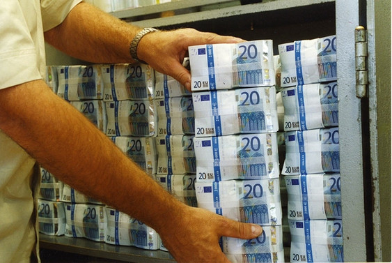Almanya vergiden 302 milyar euro bekliyor