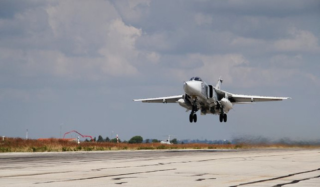 Rus savaş uçağı düştü