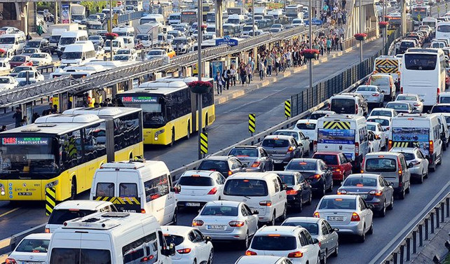 Trafikteki araç sayısı 22 milyona yaklaştı