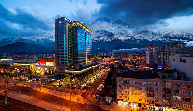 Radisson Blu, enerjisinin yüzde 60'ı yenilenebilir enerjiden