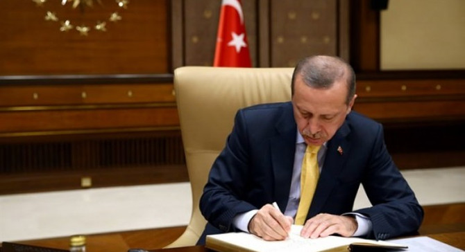 Erdoğan, 2 üniversiteye rektör atadı