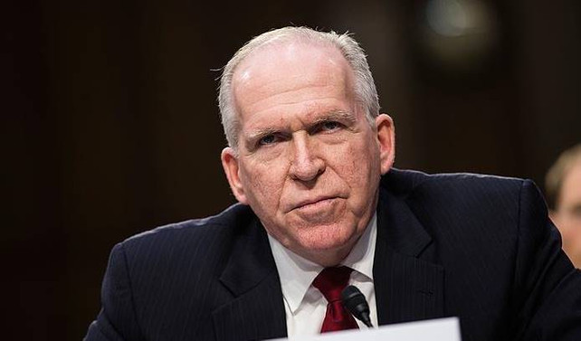 Eski CIA Direktörü, Trump'a yüklendi
