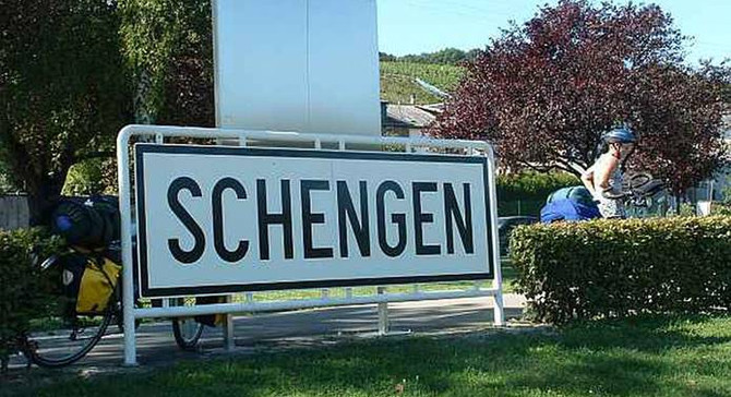 Dışişleri: Schengen'de sıkıntı yok