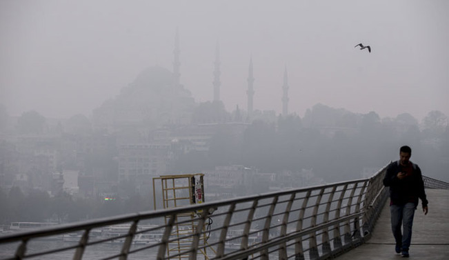 İstanbul’da sis sabah saatlerine kadar etkili oldu