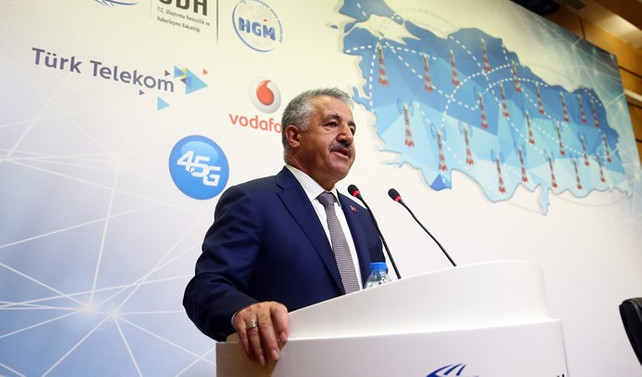 Bakan Arslan'dan Türk Telekom açıklaması