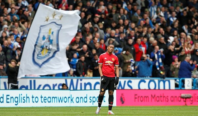 Manchester United ilk kez kaybetti