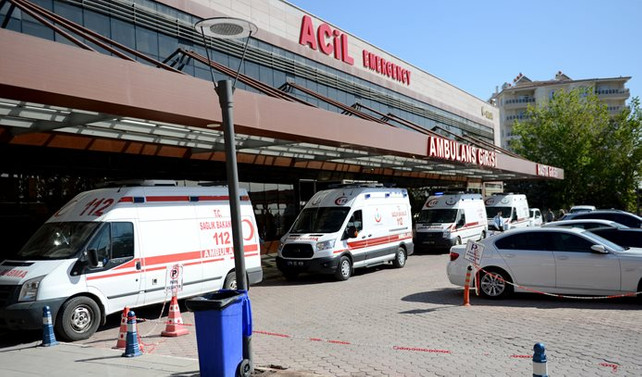 Kilis'te askeri araç devrildi: 8 asker yaralı