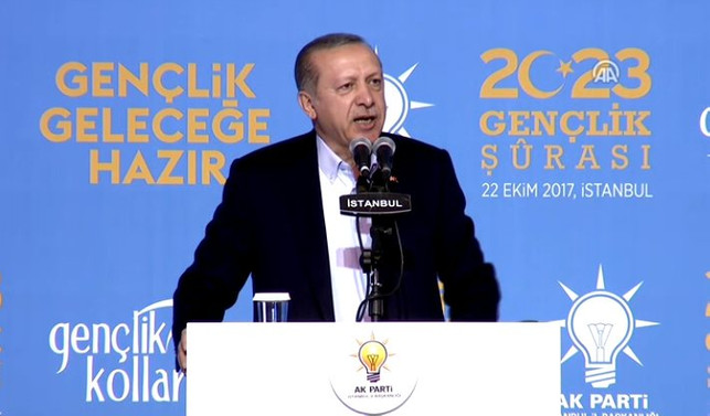Erdoğan'dan gençlere yabancı dil çağrısı