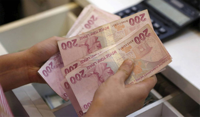 Öğretmenlere 200 milyon lira yardım