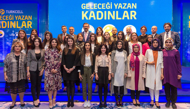 TOBB ve Turkcell'den dijital kalkınmada kadınlara destek