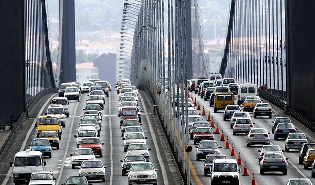 Köprü ve otoyol gelirleri 1 milyar TL'yi geçti