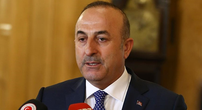 Çavuşoğlu İngiliz mevkidaşıyla görüştü