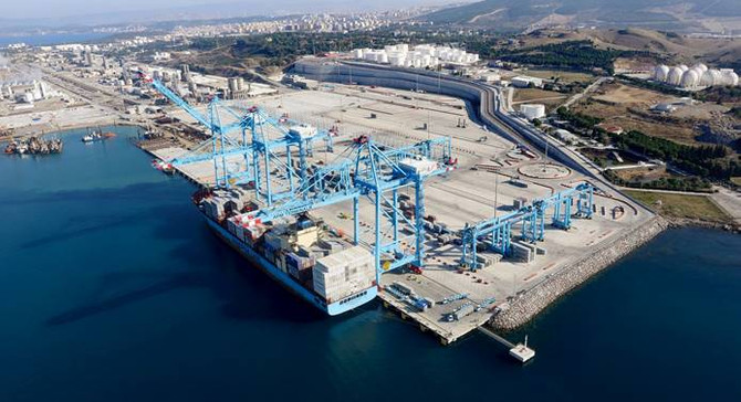 Ege, dev gemilerin uğrak noktası oldu
