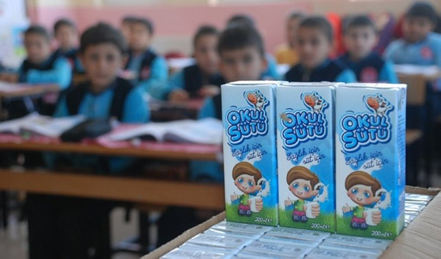Okul sütü ihalesi yapıldı
