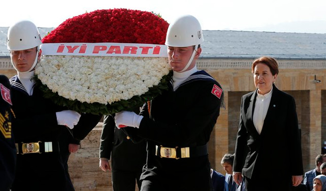 İyi Parti Anıtkabir'de