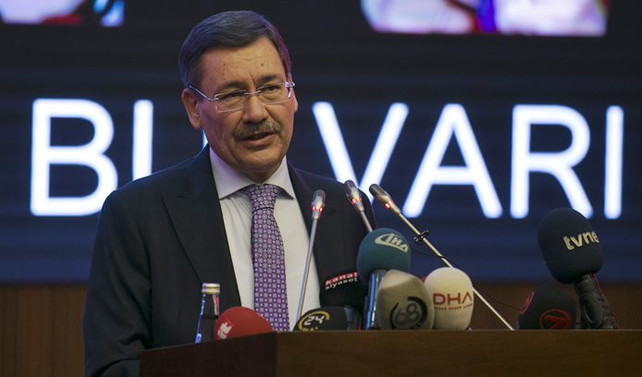 Ankara'da Melih Gökçek dönemi sona erdi