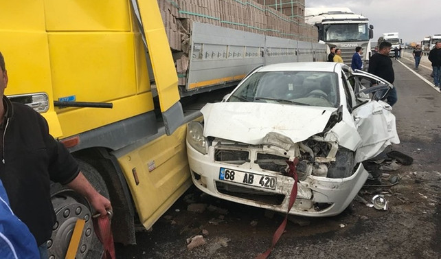 Aksaray'da zincirleme kaza: 15 yaralı