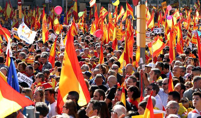 Bağımsızlık karşıtlarından Barselona'da gösteri