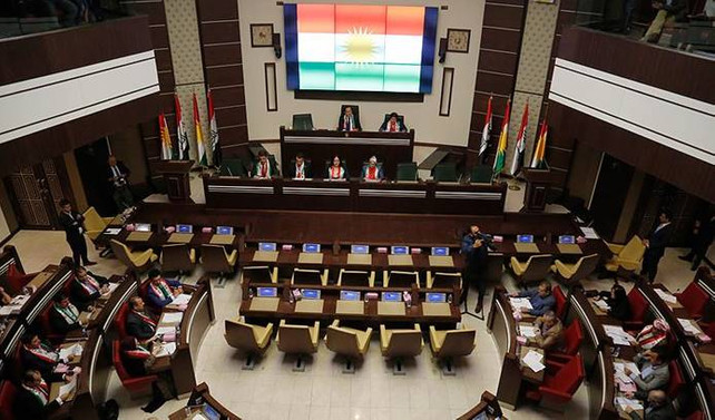 Barzani'nin yetkileri devredildi