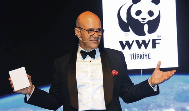 'Hepimizin, iş yapış ve yaşayış şekillerini sorgulama zamanı'