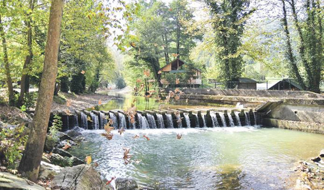 Karasu'da maviyle yeşilin sonbahar dansı