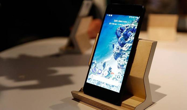 Google, Pixel 2 ve yeni ürünlerini tanıttı
